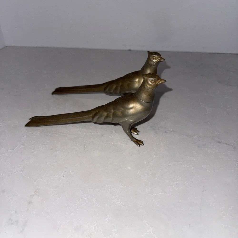 VINTAGE S&P SALT AND PEPPER SHAKER SET SILVER TONE METAL PAIR PHEASANT BIRDS